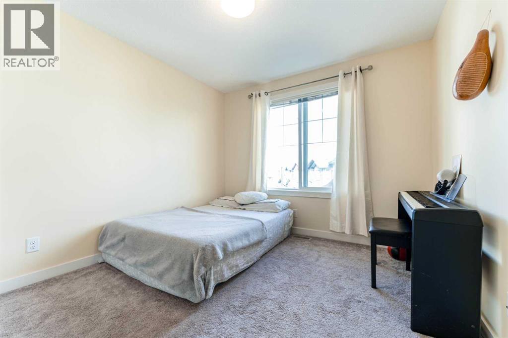 1402 Jumping Pound Common Property Photo 11