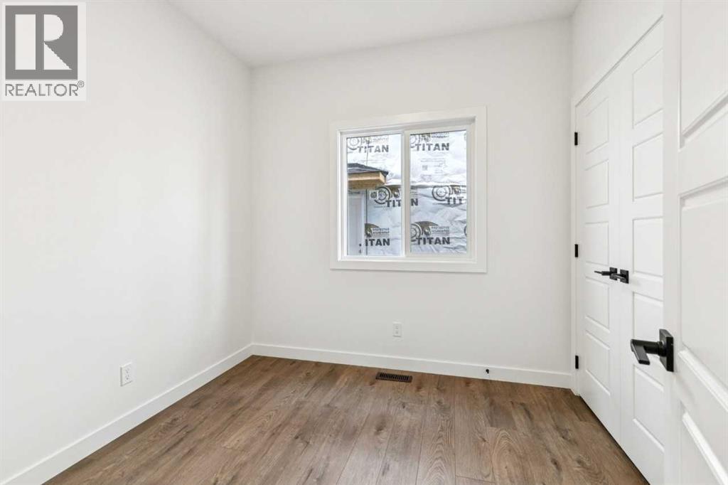 55 Bridgeport Circle Property Photo 22