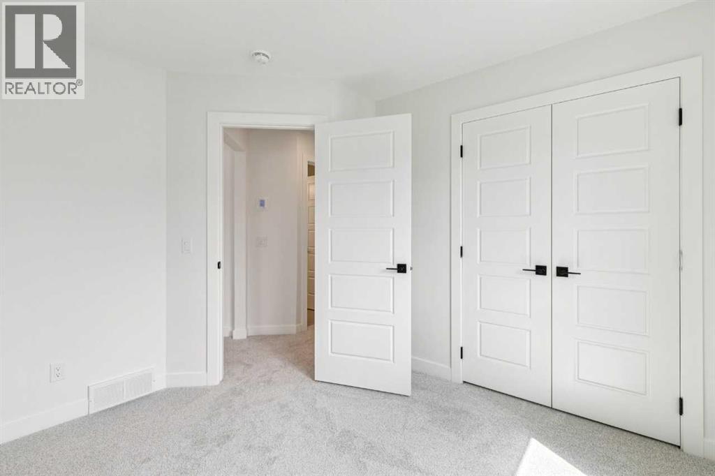55 Bridgeport Circle Property Photo 33