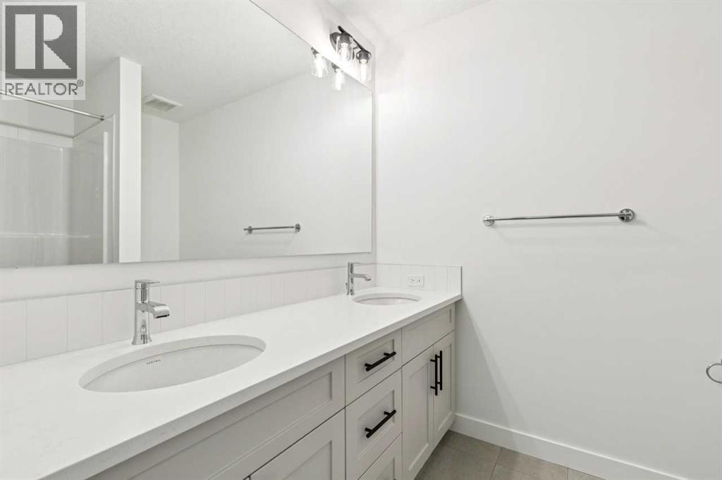 55 Bridgeport Circle Property Photo 38