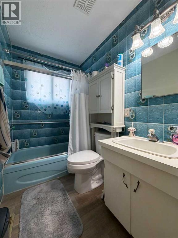 607 6 Avenue Property Photo 19