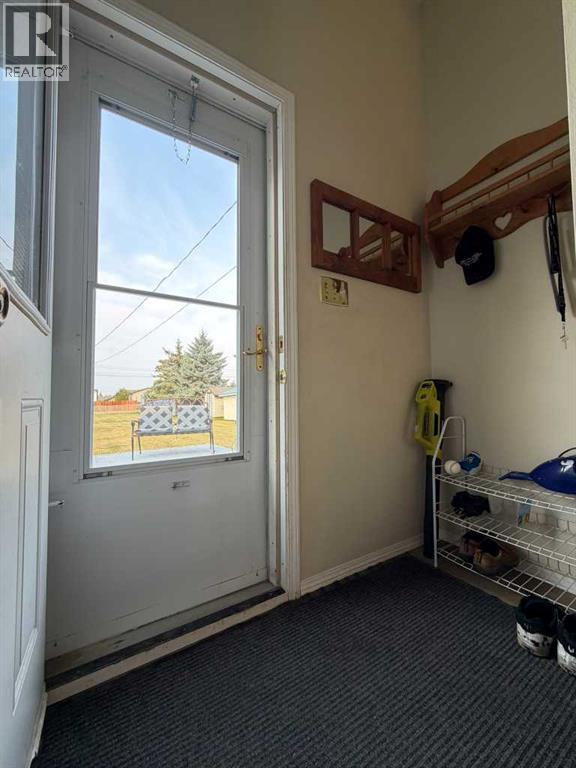 607 6 Avenue Property Photo 20