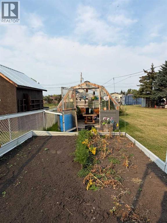 607 6 Avenue Property Photo 39