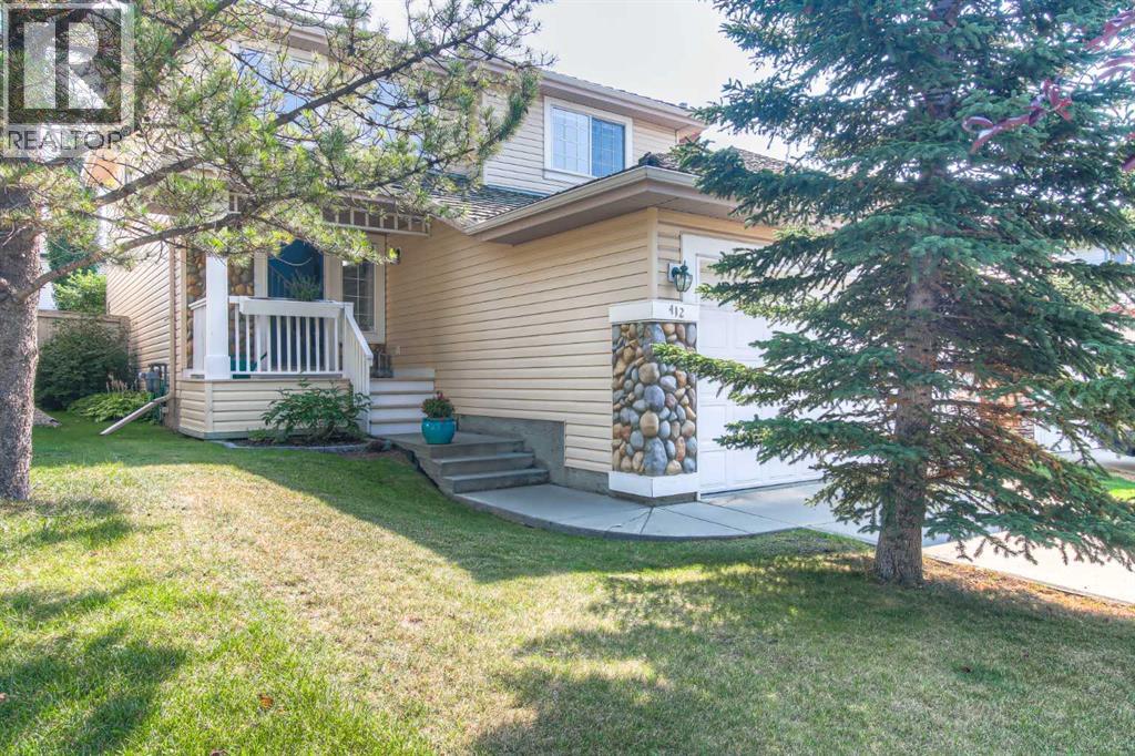 412 Springbank Place SW Property Photo 1