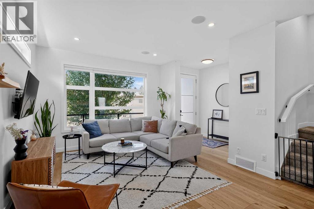 1950 12 Street Nw Property Photo 4