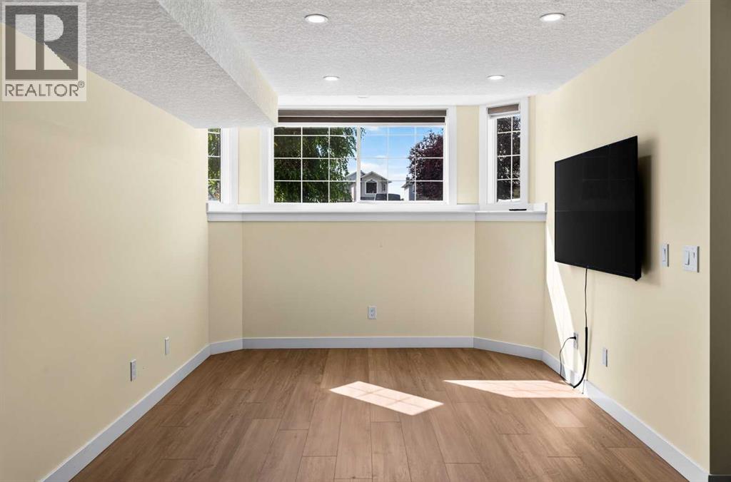 8079 Laguna Way Ne Property Photo 28