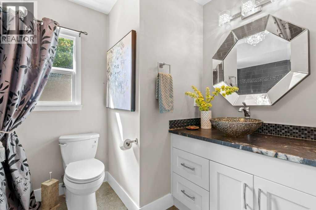5708 45 Avenue Property Photo 8