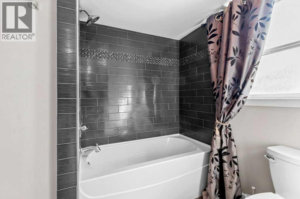 5708 45 Avenue Property Photo 9