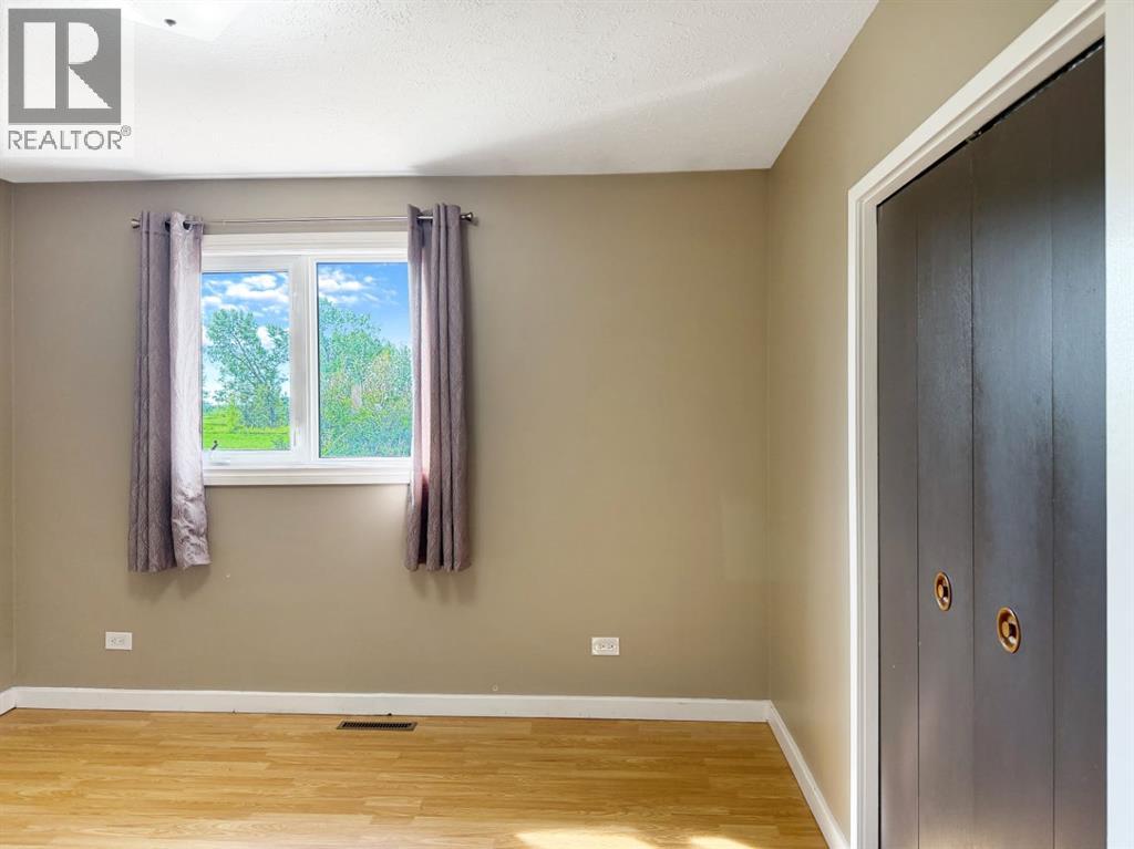 4912 49 Avenue Property Photo 20