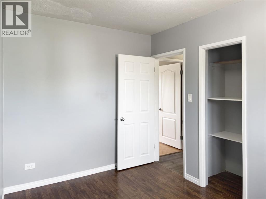 4912 49 Avenue Property Photo 25