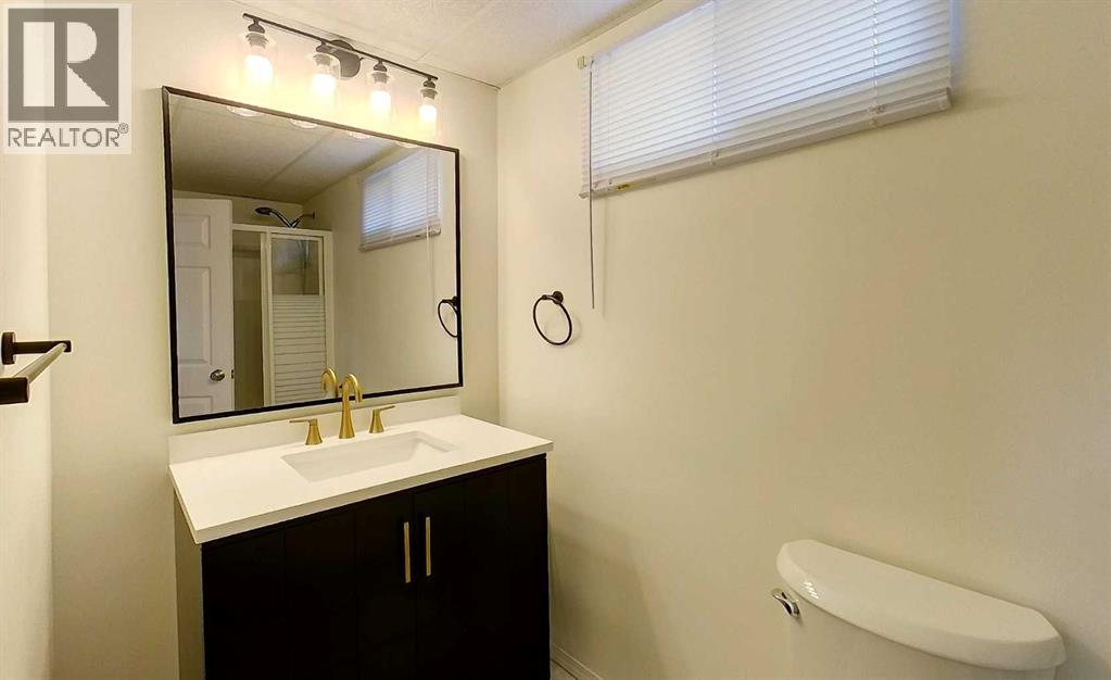 1102 55 Street Property Photo 22