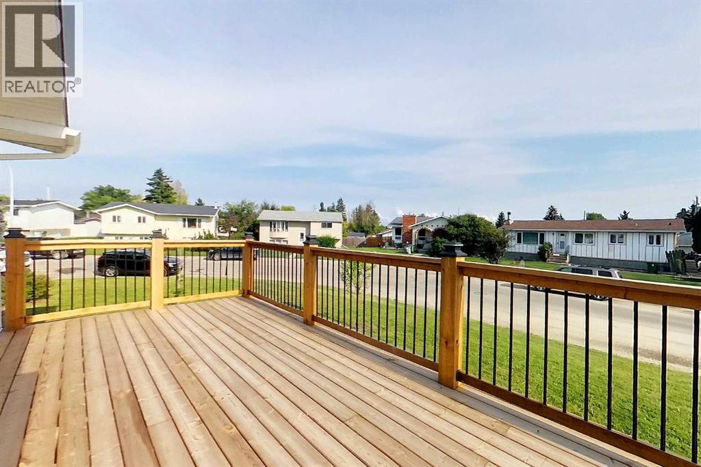 1102 55 Street Property Photo 28