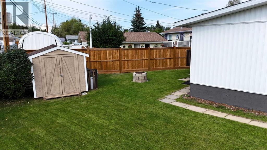 1102 55 Street Property Photo 36