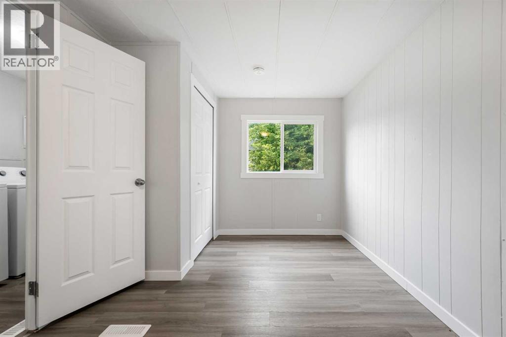6220 17 Avenue Southeast Property Photo 15