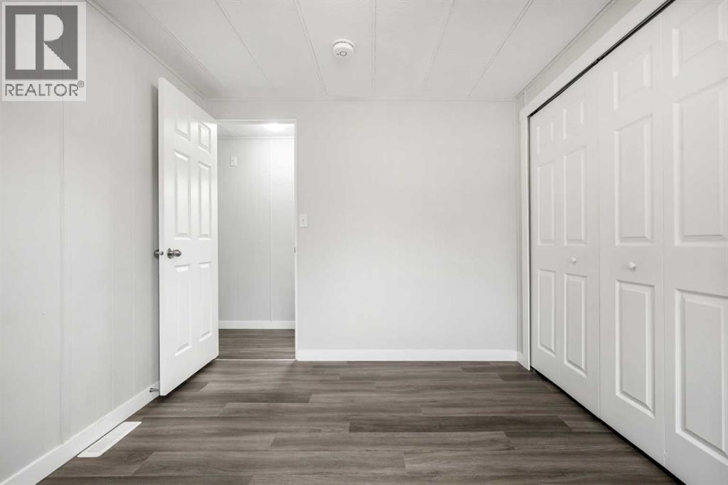 6220 17 Avenue Southeast Property Photo 19