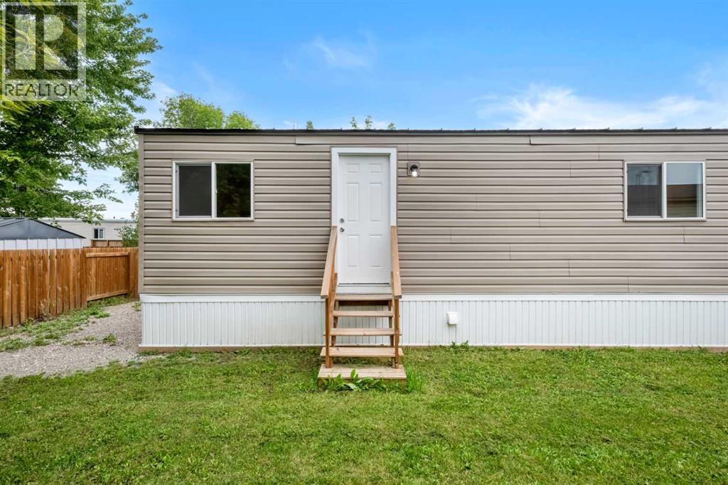6220 17 Avenue Southeast Property Photo 25