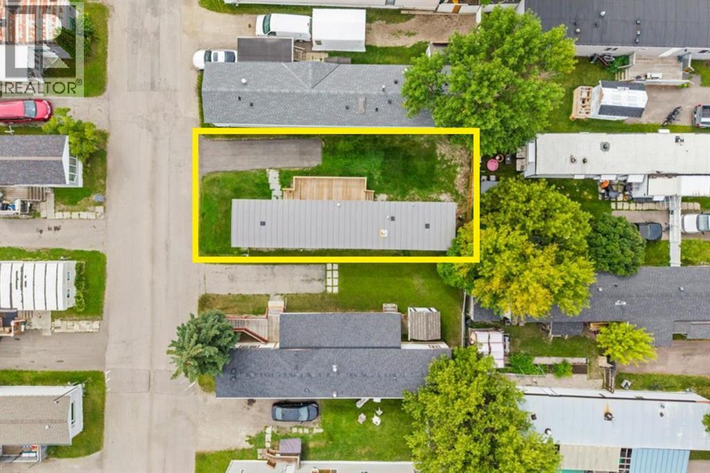 6220 17 Avenue Southeast Property Photo 2