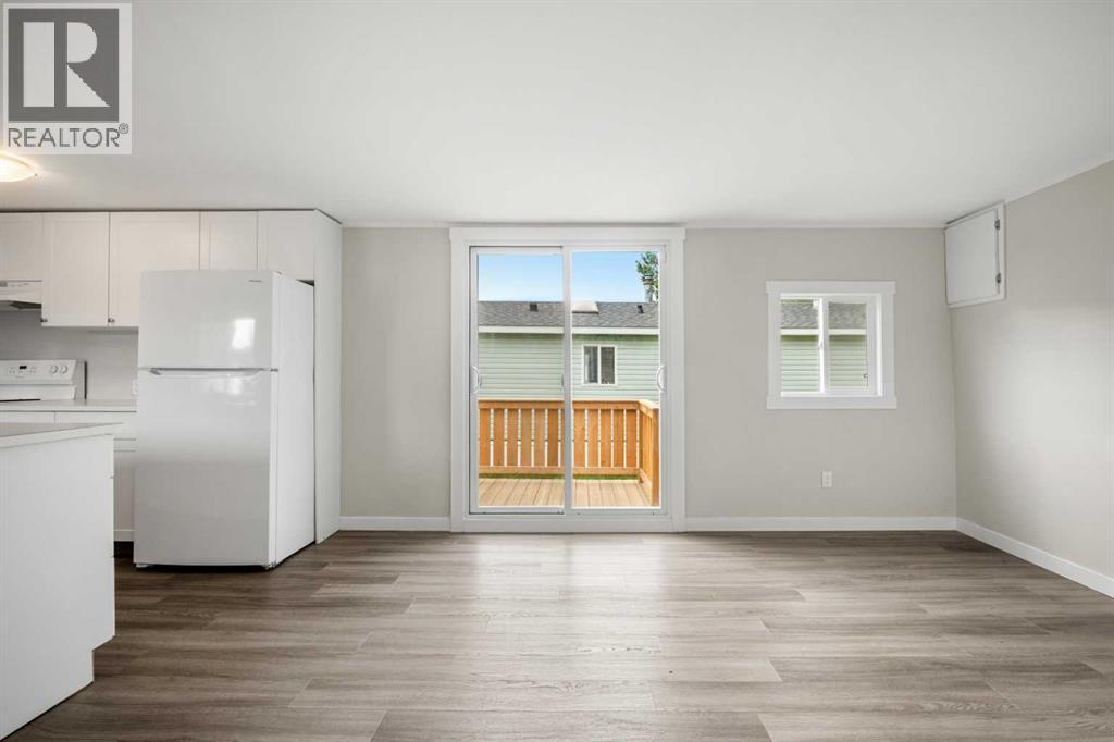 6220 17 Avenue Southeast Property Photo 9