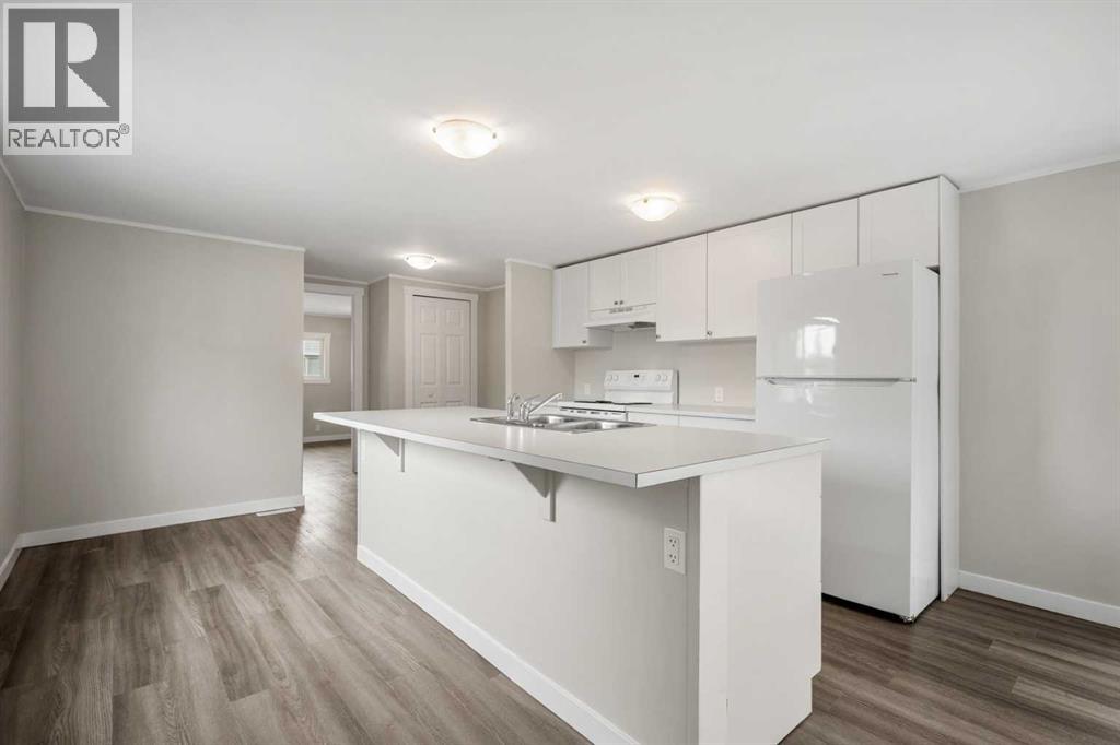 6220 17 Avenue Southeast Property Photo 11