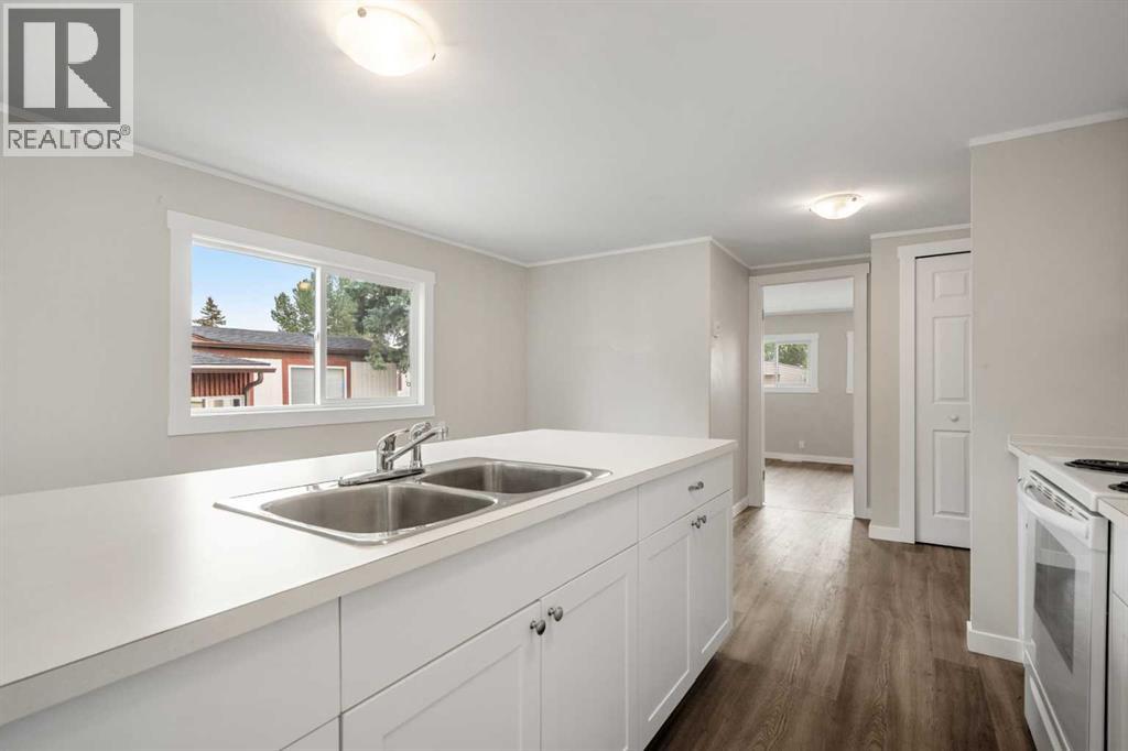 6220 17 Avenue Southeast Property Photo 15