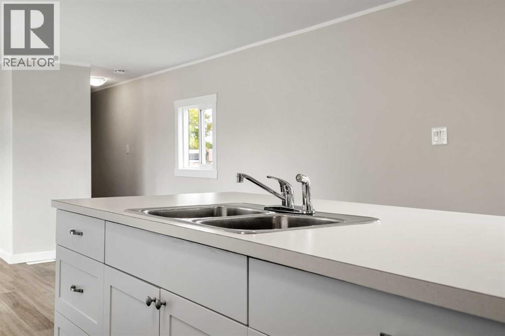 6220 17 Avenue Southeast Property Photo 16