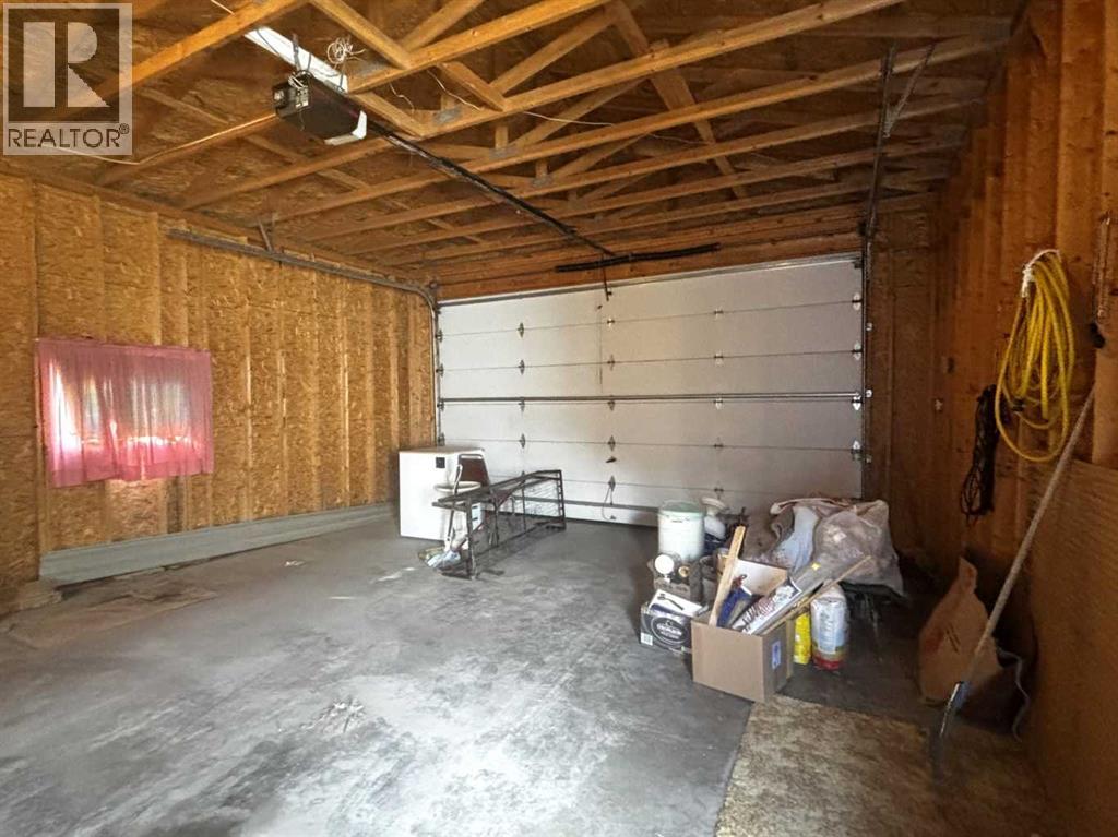 1915 1 Avenue N Property Photo 23