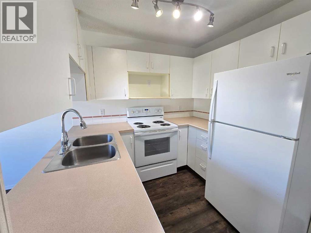 47 Escott Close Property Photo 7