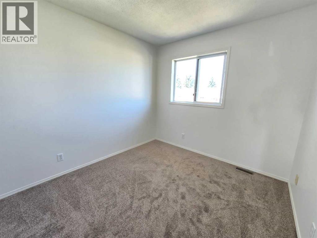47 Escott Close Property Photo 13