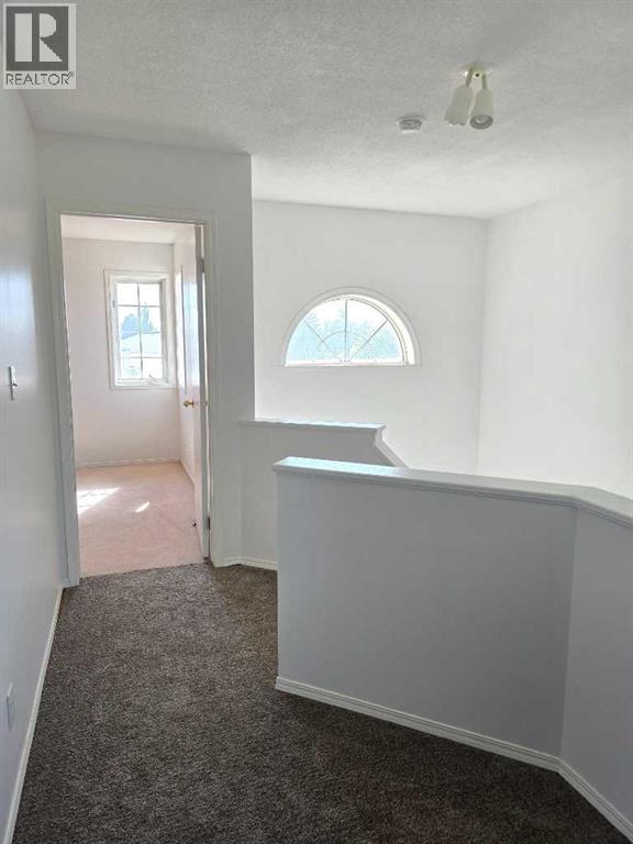 47 Escott Close Property Photo 14
