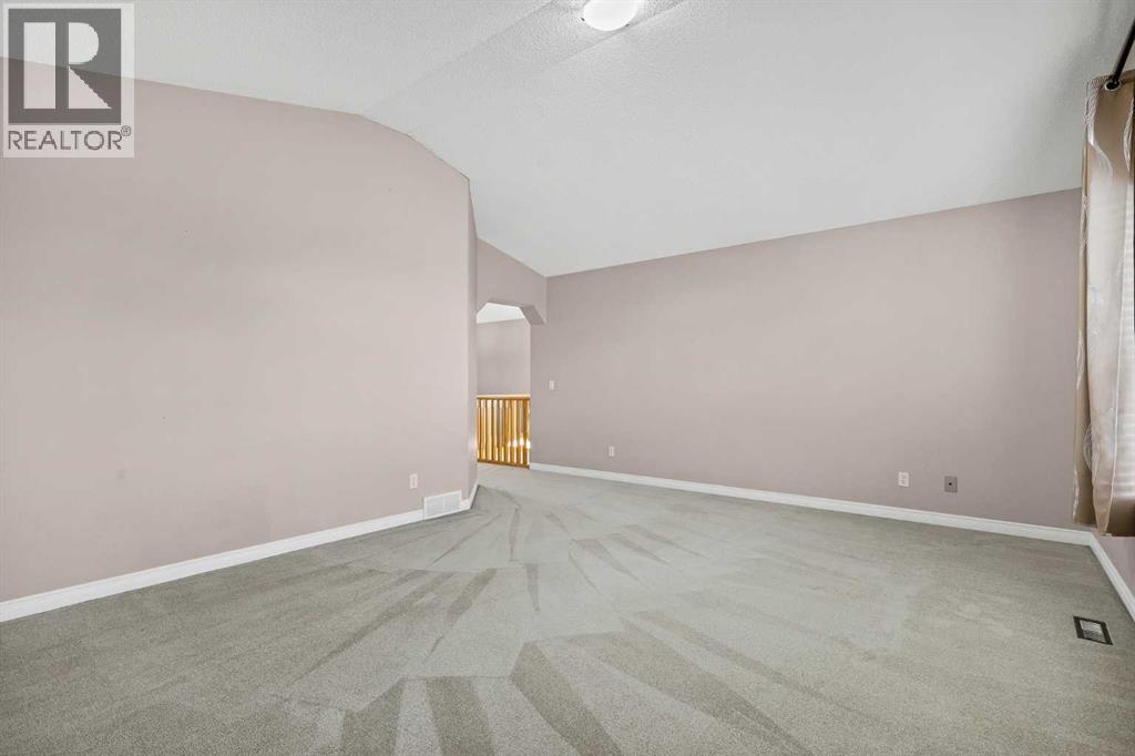 92 Everhollow Way Sw Property Photo 13