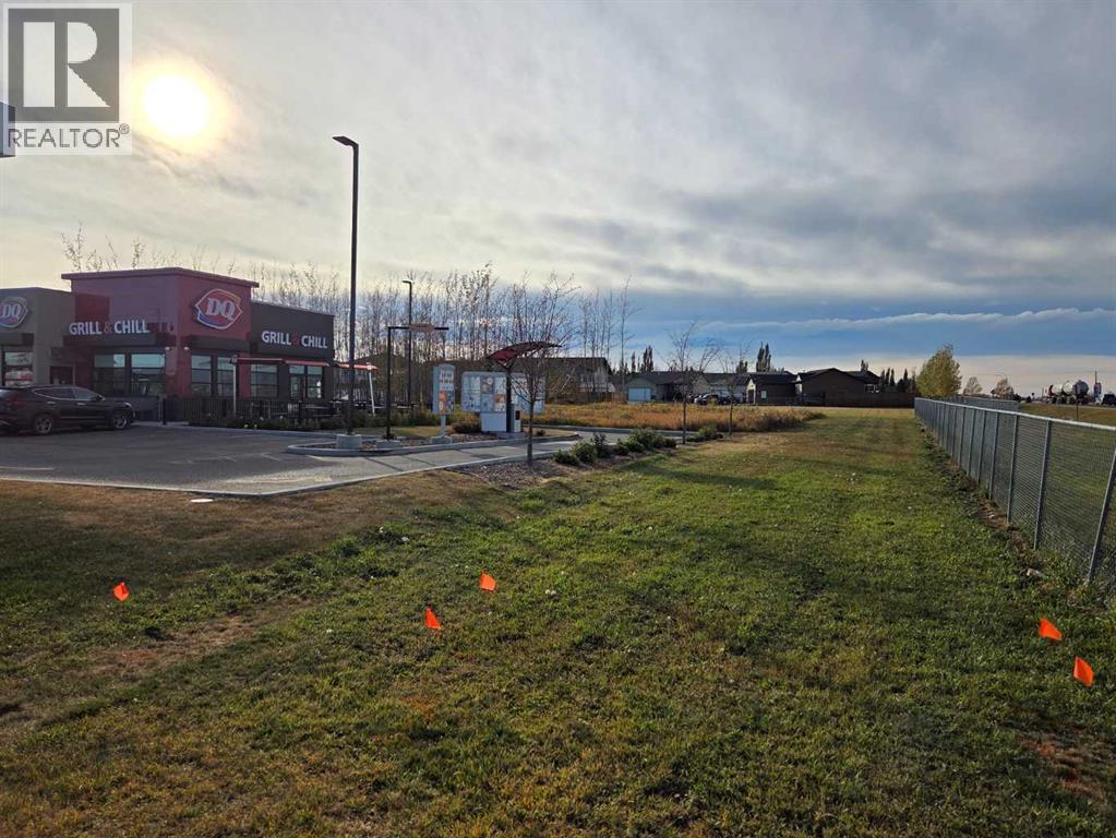 2412 20th Street Property Photo 5