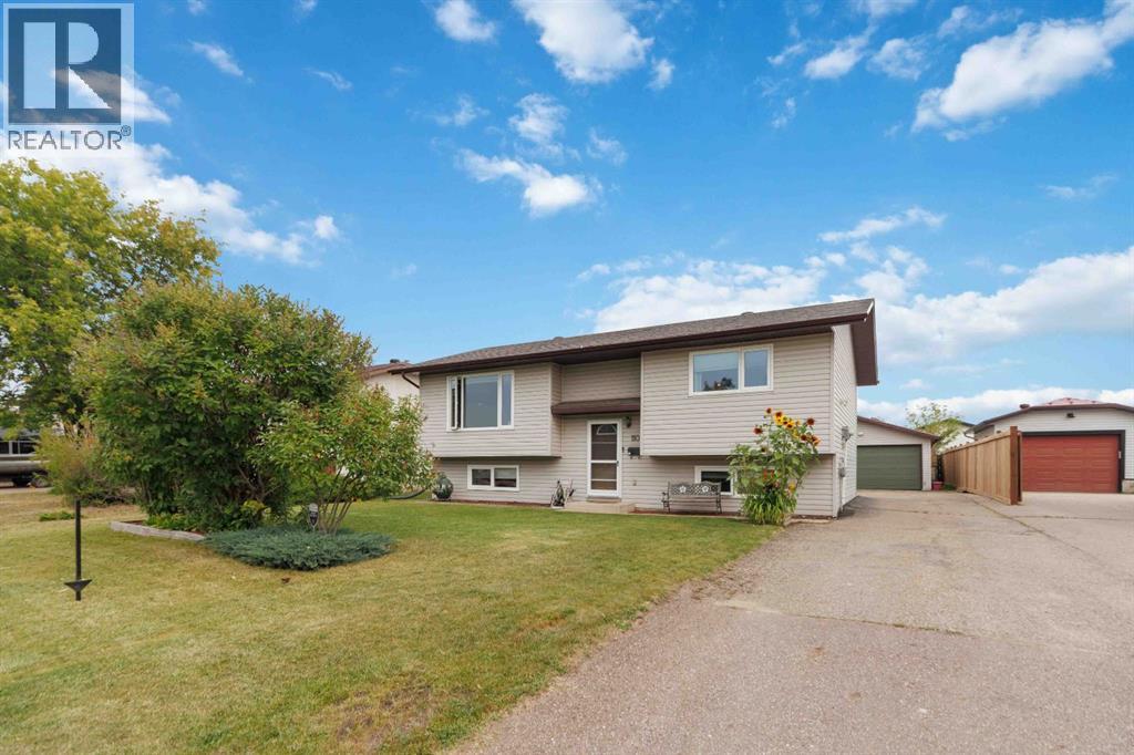 110 Becker Crescent