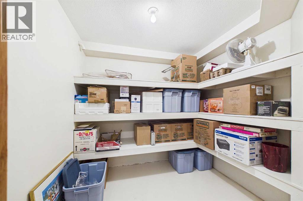 183 Doran Crescent Property Photo 39