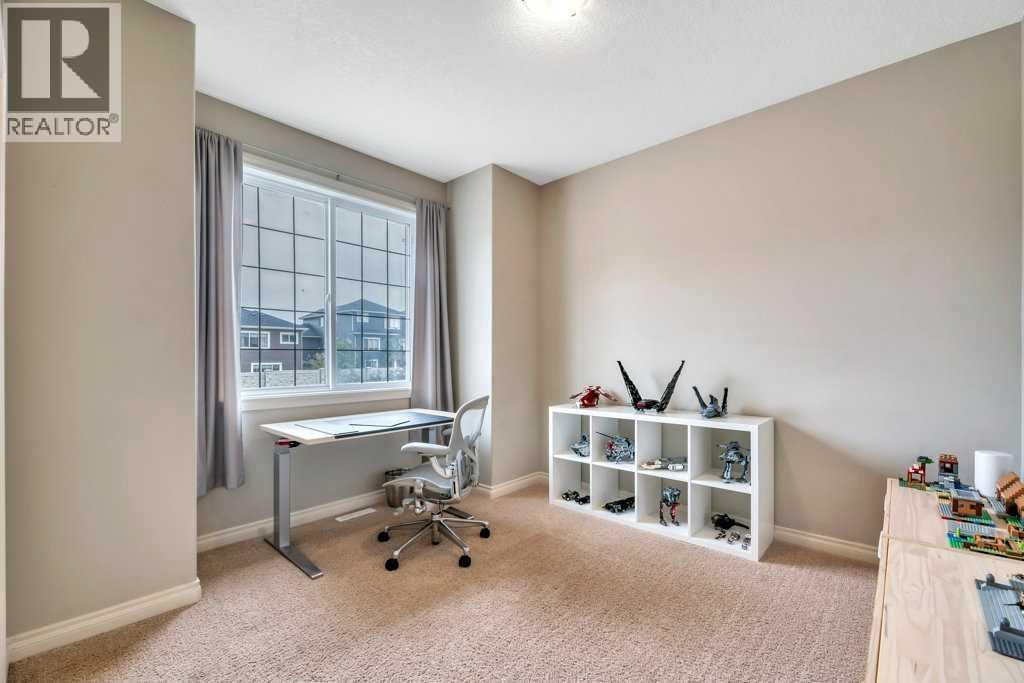 1151 Westmount Drive Property Photo 17