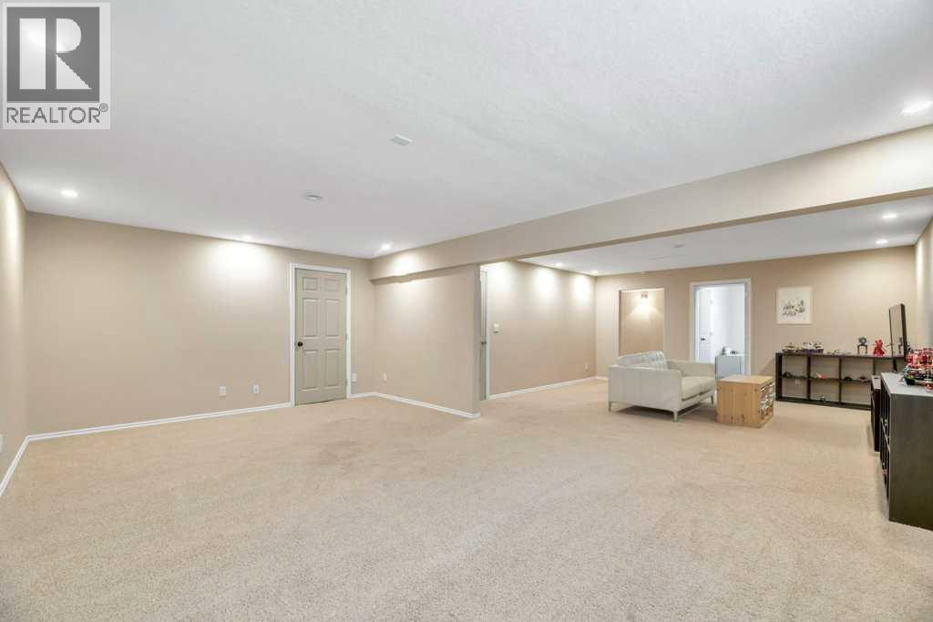 1151 Westmount Drive Property Photo 28