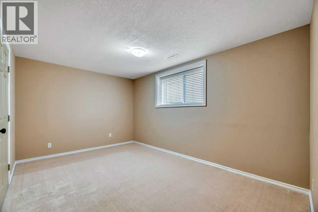 1151 Westmount Drive Property Photo 32