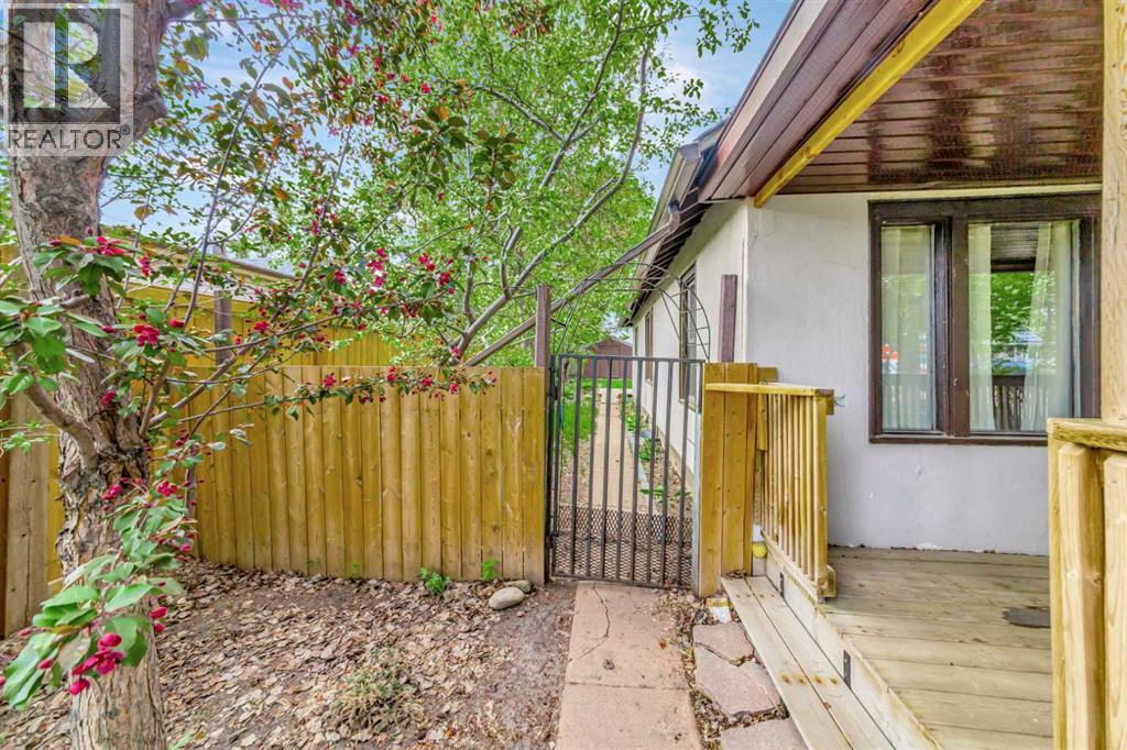 5207 48 Street Property Photo 27