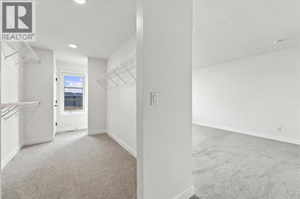 130 Corner Glen Square Ne Property Photo 11