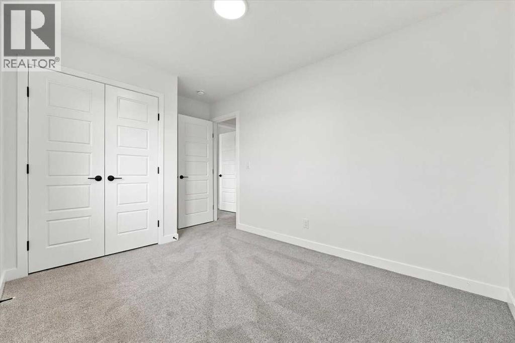 130 Corner Glen Square Ne Property Photo 16
