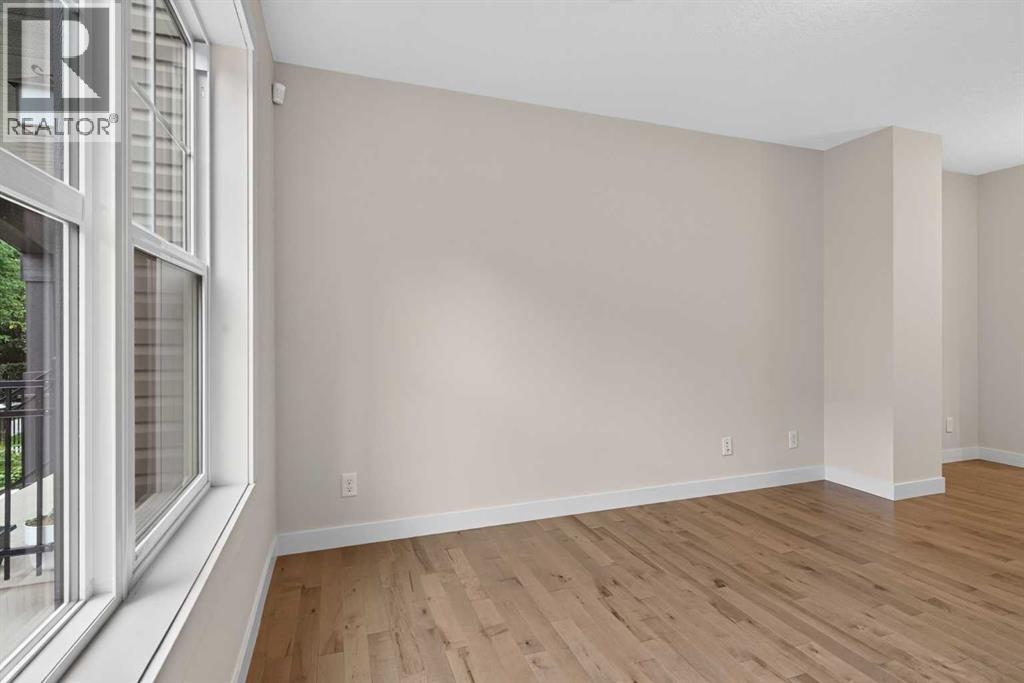 1106 Mckenzie Towne Row Se Property Photo 7