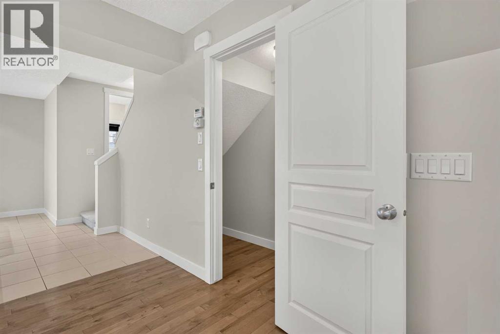 1106 Mckenzie Towne Row Se Property Photo 10
