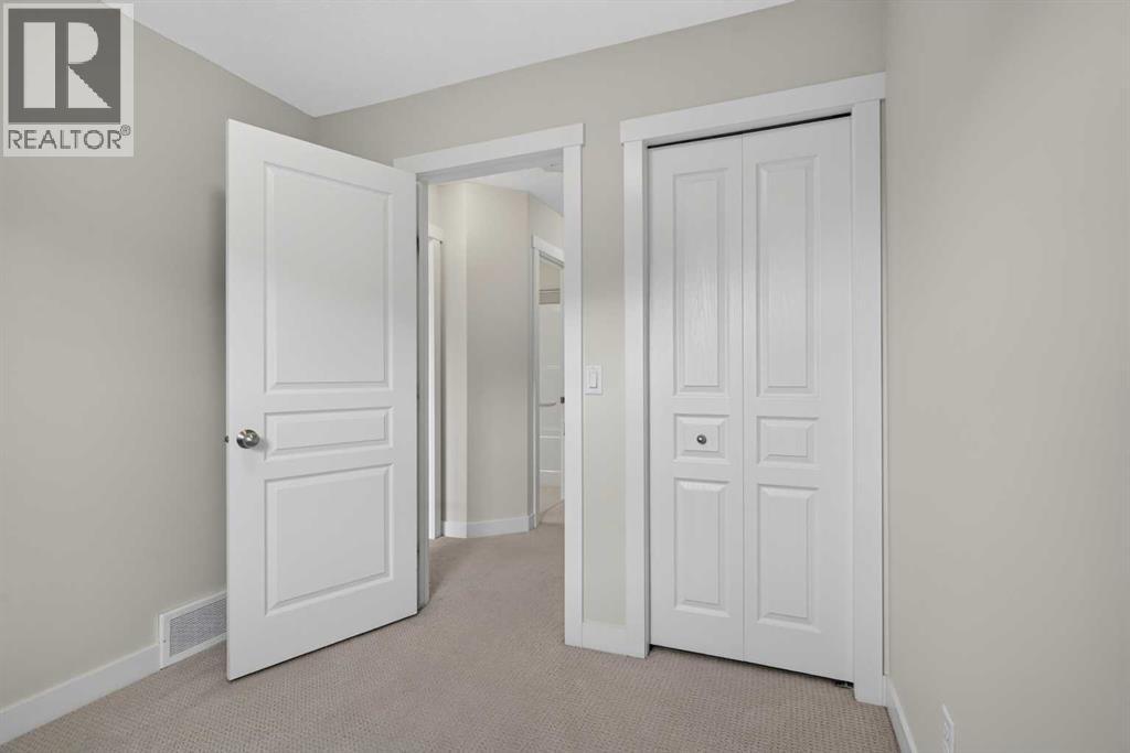 1106 Mckenzie Towne Row Se Property Photo 31