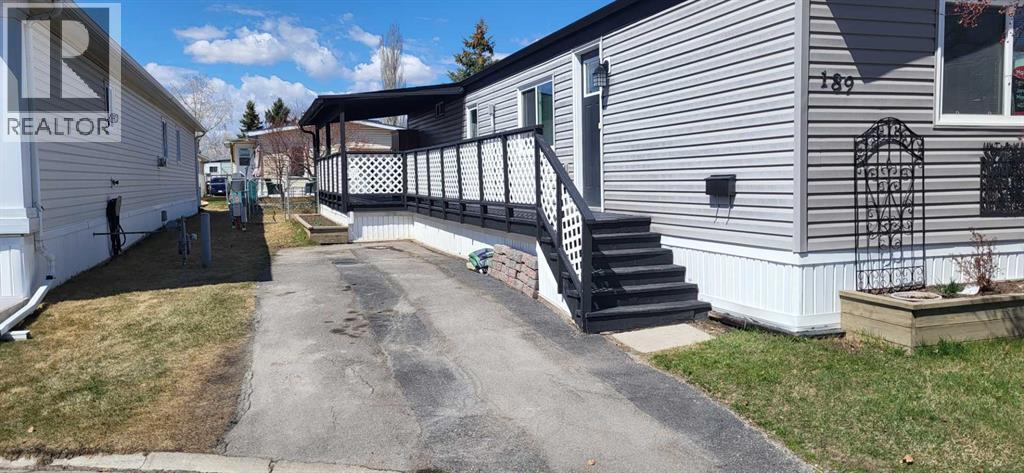99 Arbour Lake Road Northwest Property Photo 34