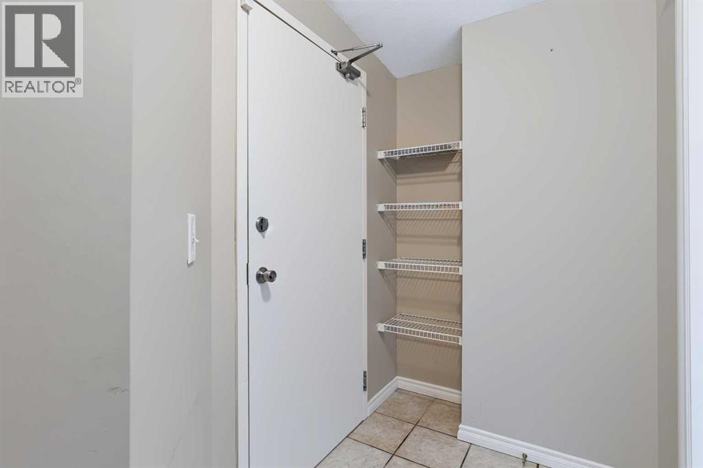 215 17 Avenue Northeast Property Photo 30