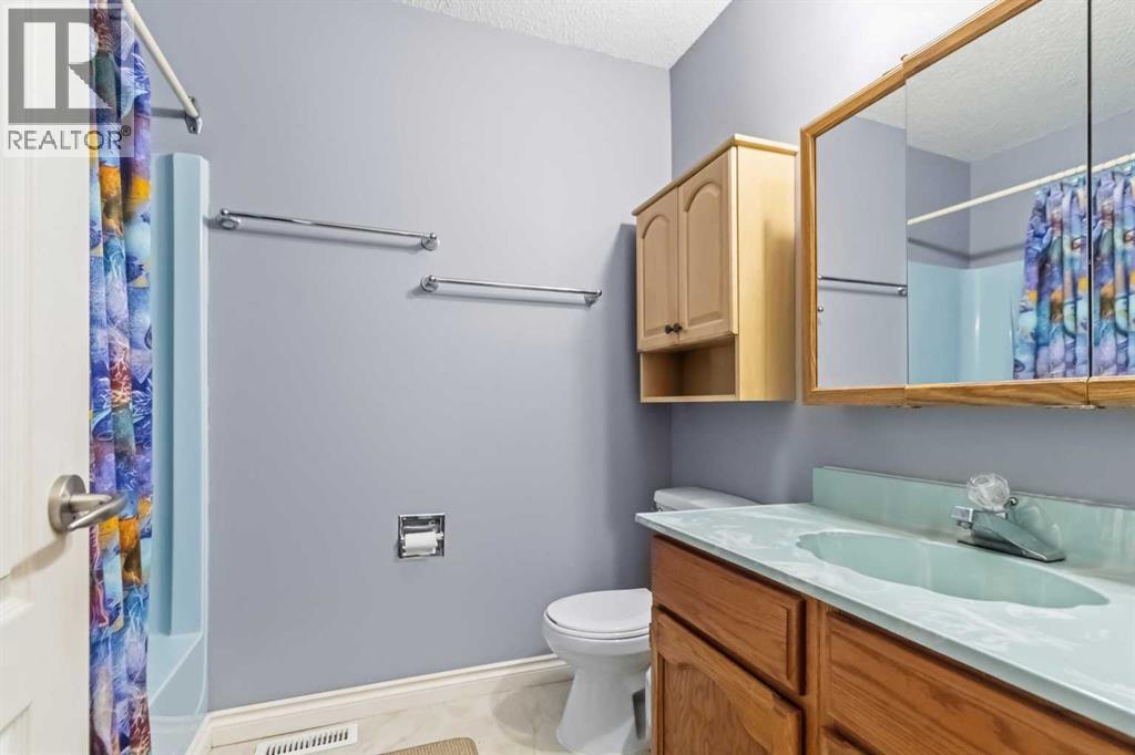 234 Kennedy Crescent Property Photo 23