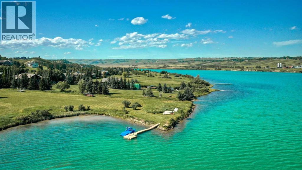 71 Emerald Bay Drive Property Photo 2