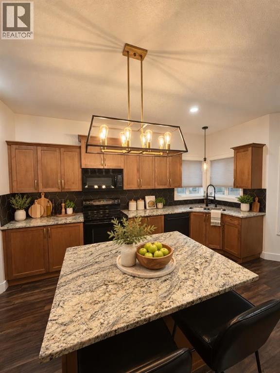 112 Aspen Creek Crescent Property Photo 12