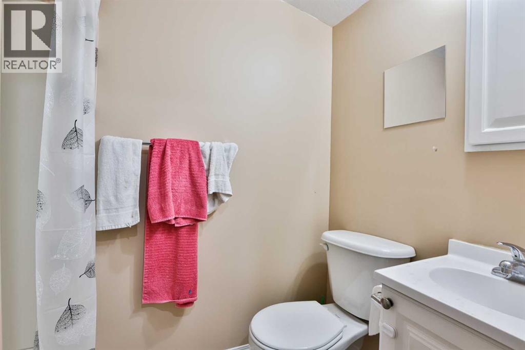 49 Meadowlark Boulevard N Property Photo 20