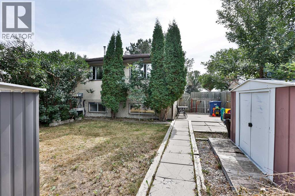 49 Meadowlark Boulevard N Property Photo 26