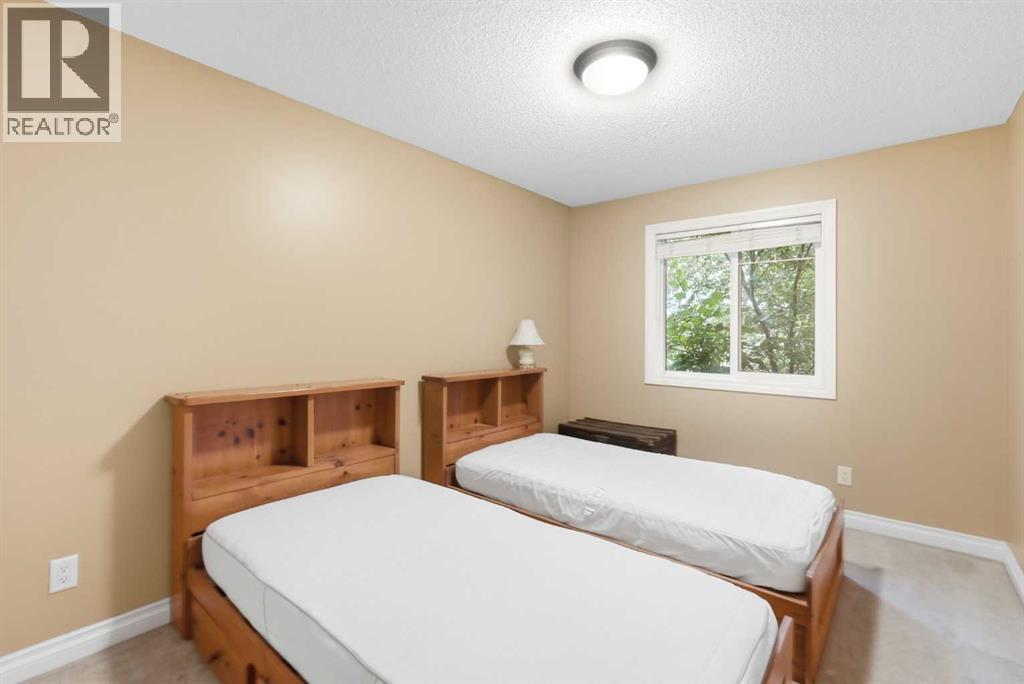 308 11 Avenue Northwest Property Photo 14